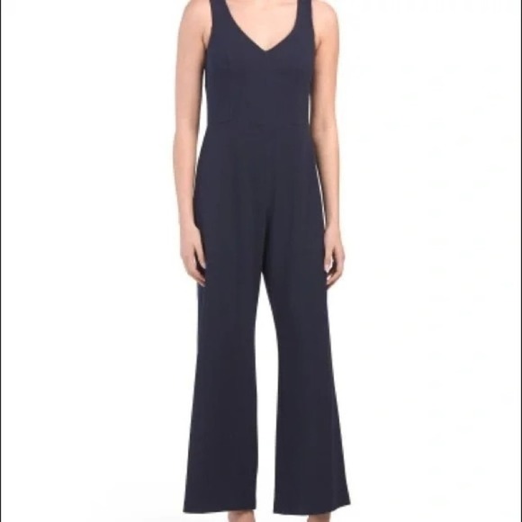 Marina NWT Navy Wide Leg V Neck Evening Essential Sleeveless Jumpsuit size 14 - Picture 1 of 9